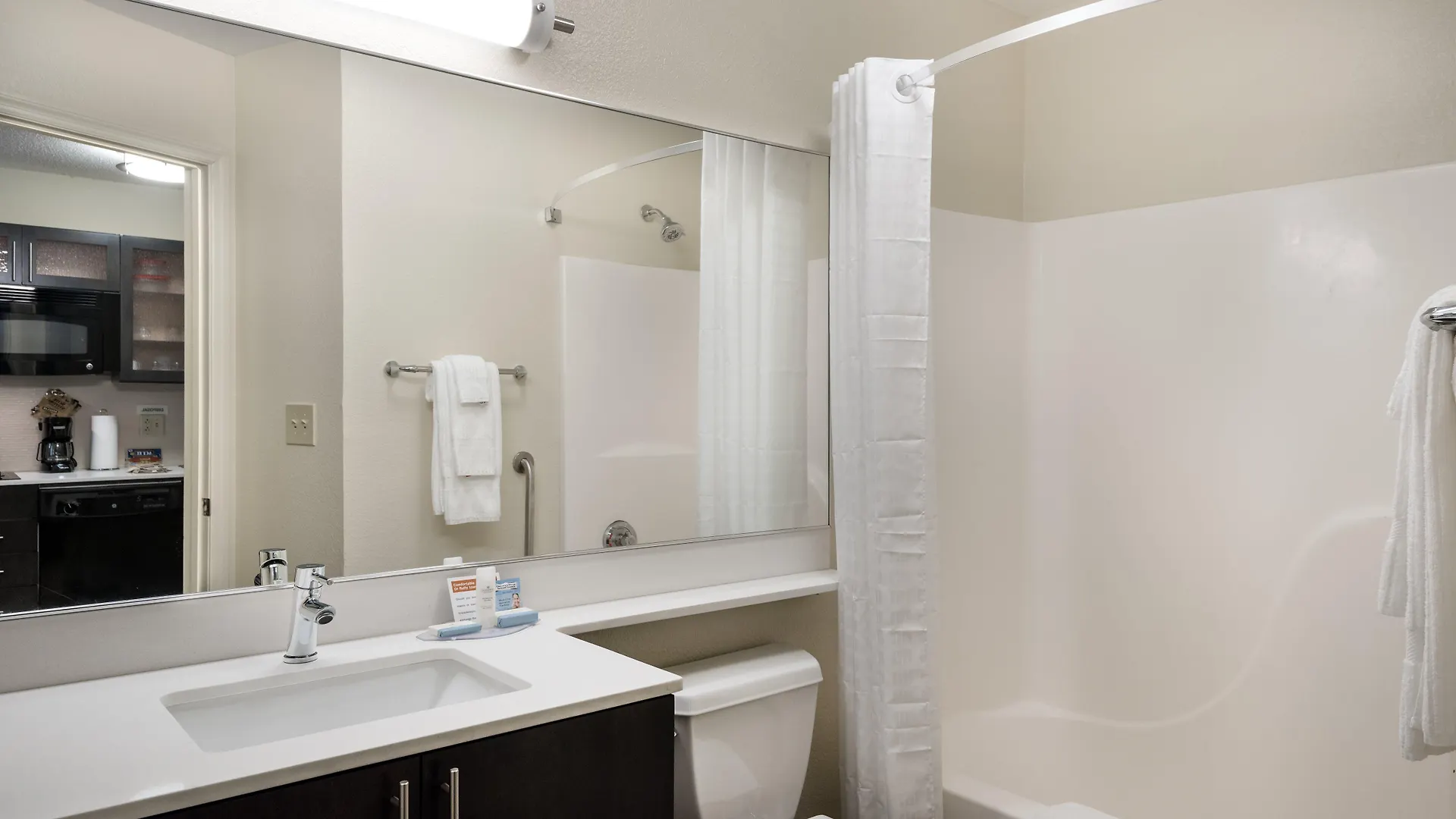 Candlewood Suites - Charlotte - Arrowood By Ihg 2*,
